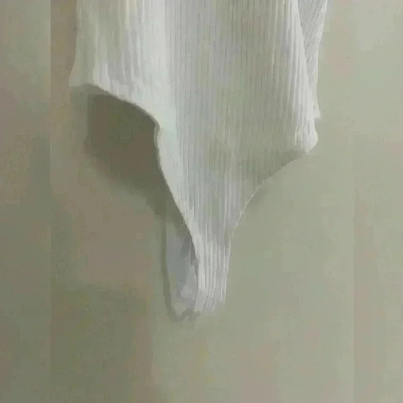 Articles of Society White Ribbed Cotton Stretch Thong Bodysuit Size XS NWT - Picture 5 of 5